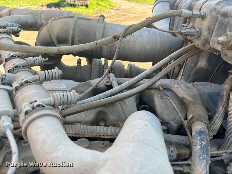 image for item DN3250 1995 Mack RD690S ready mix truck