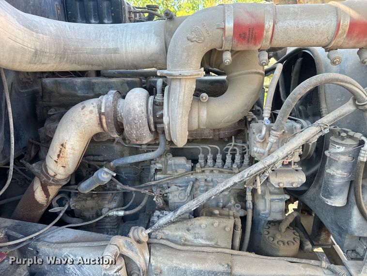 image for item DN3250 1995 Mack RD690S ready mix truck