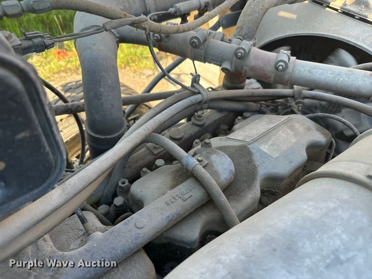 image for item DN3250 1995 Mack RD690S ready mix truck