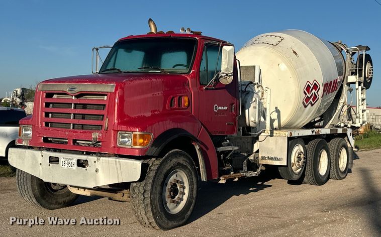 image for item DN3251 1999 Sterling  L9511 ready mix truck
