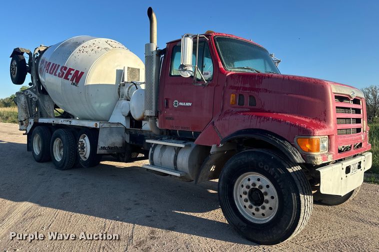 image for item DN3251 1999 Sterling  L9511 ready mix truck
