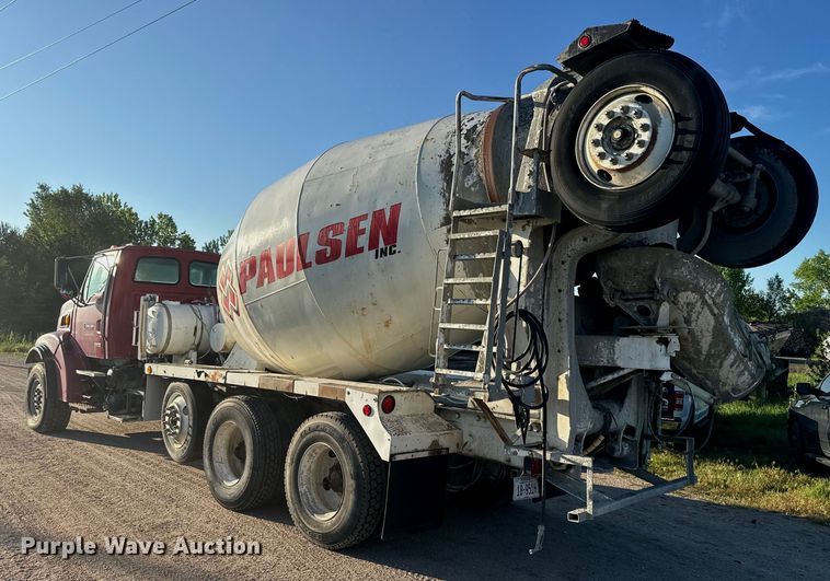 image for item DN3251 1999 Sterling  L9511 ready mix truck