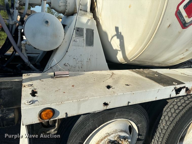 image for item DN3251 1999 Sterling  L9511 ready mix truck