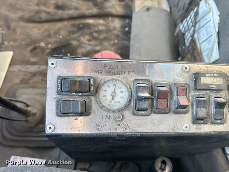 image for item DN3251 1999 Sterling  L9511 ready mix truck