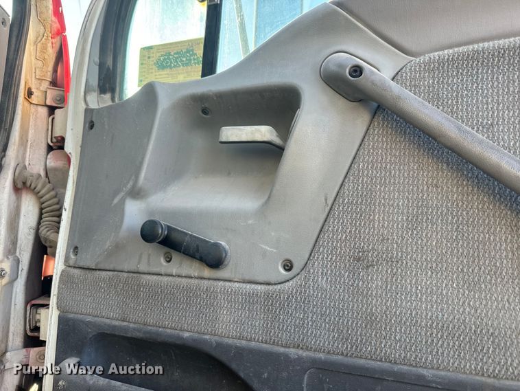 image for item DN3251 1999 Sterling  L9511 ready mix truck