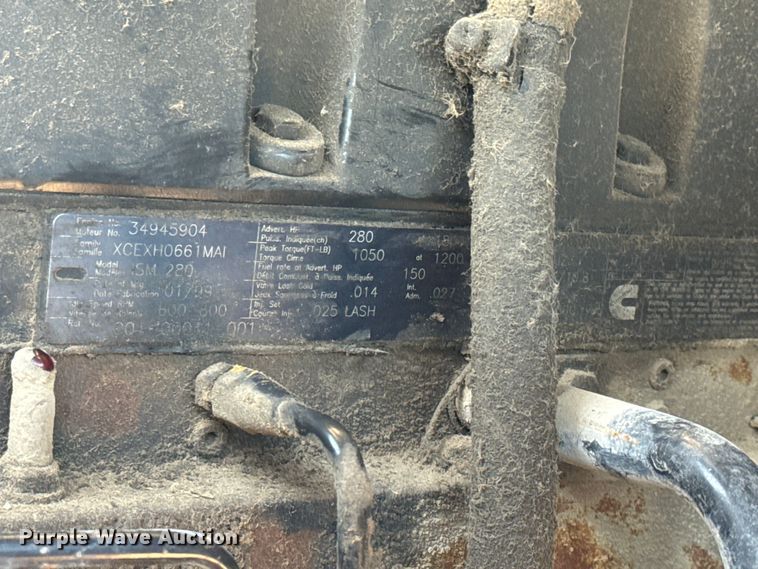 image for item DN3251 1999 Sterling  L9511 ready mix truck