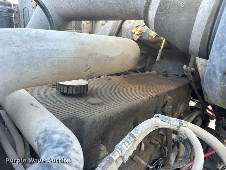 image for item DN3251 1999 Sterling  L9511 ready mix truck