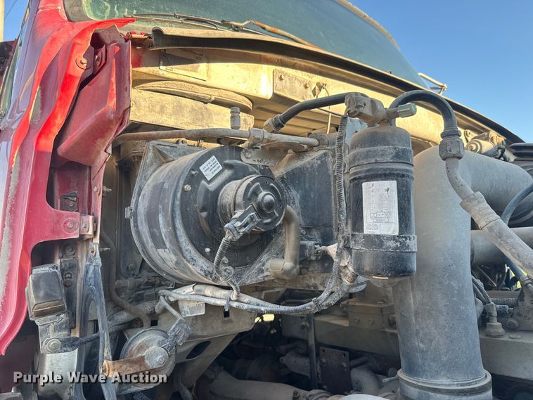 image for item DN3251 1999 Sterling  L9511 ready mix truck