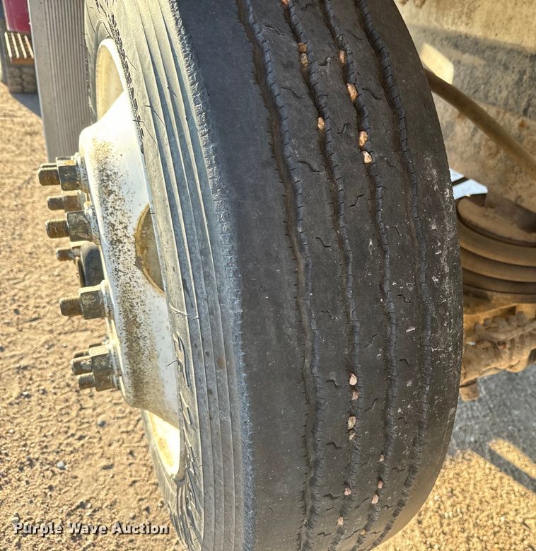 image for item DN3251 1999 Sterling  L9511 ready mix truck