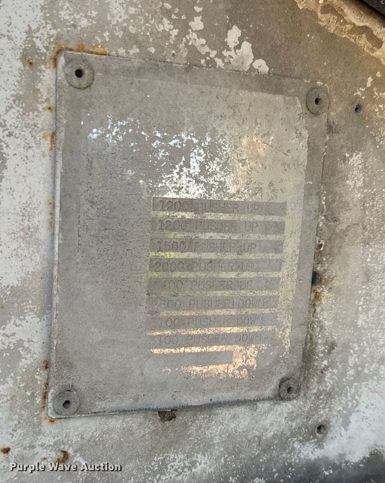 image for item DN3251 1999 Sterling  L9511 ready mix truck