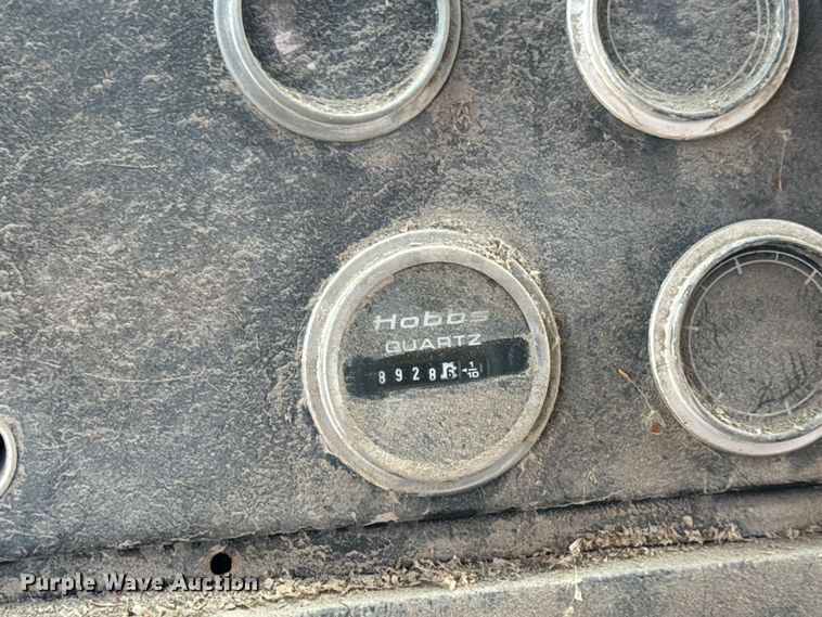 image for item DN3254 1989 Ford LT9000 dump truck