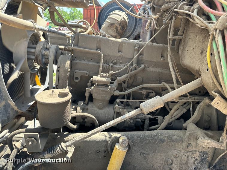 image for item DN3254 1989 Ford LT9000 dump truck