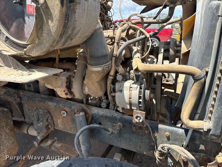 image for item DN3254 1989 Ford LT9000 dump truck