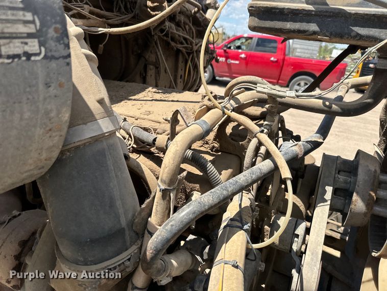 image for item DN3254 1989 Ford LT9000 dump truck