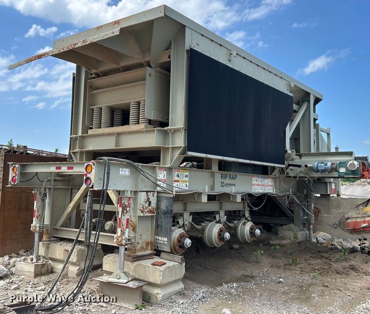 image for item DO6463 2017 Lippmann Milwaukee VGF6224 Rip Rap  screening plant