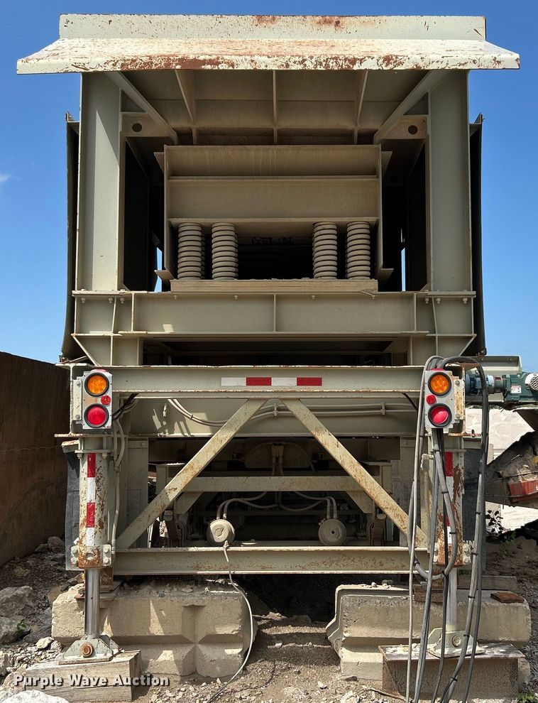 image for item DO6463 2017 Lippmann Milwaukee VGF6224 Rip Rap  screening plant