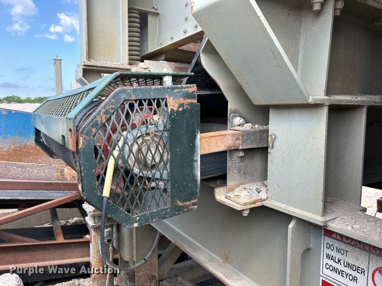 image for item DO6463 2017 Lippmann Milwaukee VGF6224 Rip Rap  screening plant