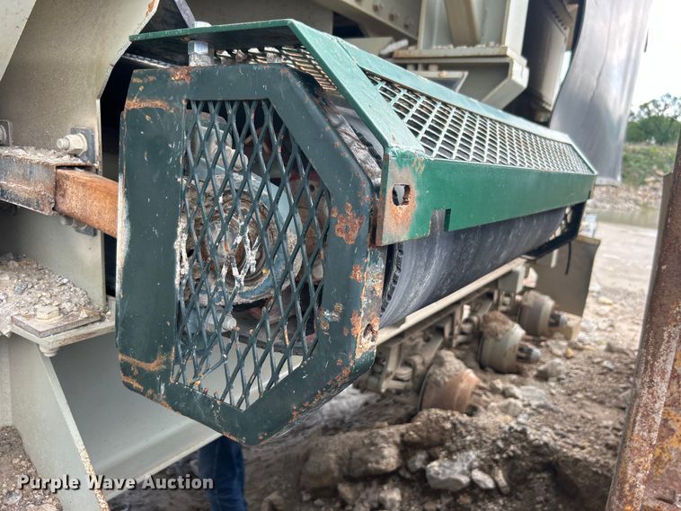 image for item DO6463 2017 Lippmann Milwaukee VGF6224 Rip Rap  screening plant