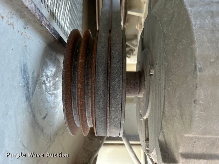 image for item DO6463 2017 Lippmann Milwaukee VGF6224 Rip Rap  screening plant