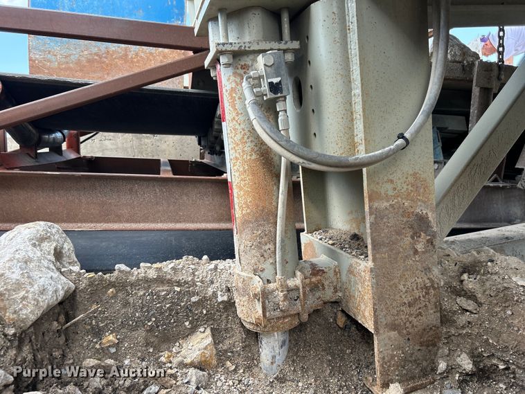 image for item DO6463 2017 Lippmann Milwaukee VGF6224 Rip Rap  screening plant