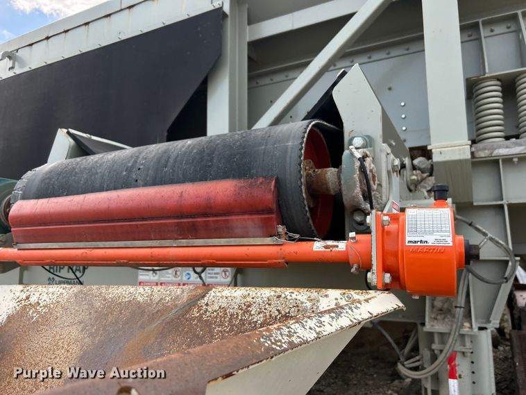 image for item DO6463 2017 Lippmann Milwaukee VGF6224 Rip Rap  screening plant