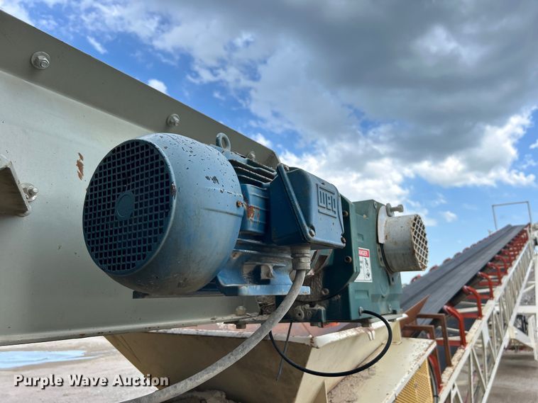 image for item DO6463 2017 Lippmann Milwaukee VGF6224 Rip Rap  screening plant