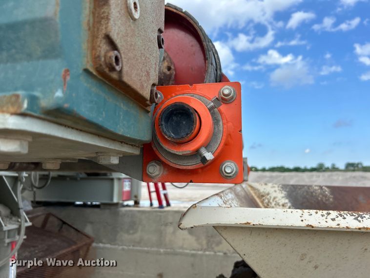 image for item DO6463 2017 Lippmann Milwaukee VGF6224 Rip Rap  screening plant