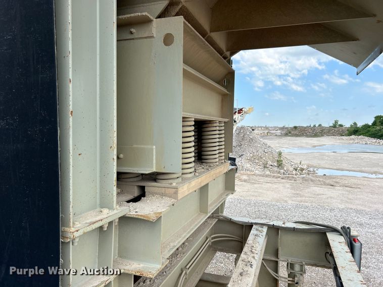 image for item DO6463 2017 Lippmann Milwaukee VGF6224 Rip Rap  screening plant