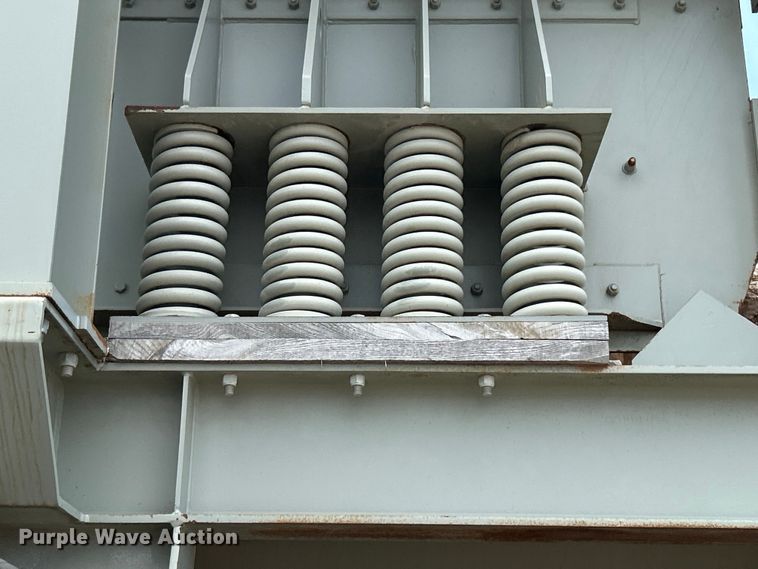 image for item DO6463 2017 Lippmann Milwaukee VGF6224 Rip Rap  screening plant