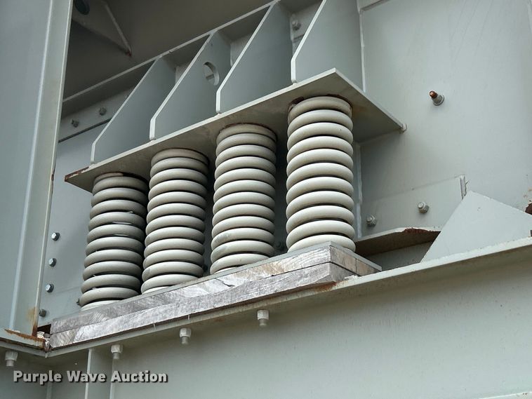 image for item DO6463 2017 Lippmann Milwaukee VGF6224 Rip Rap  screening plant