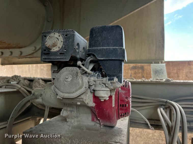 image for item DO6463 2017 Lippmann Milwaukee VGF6224 Rip Rap  screening plant