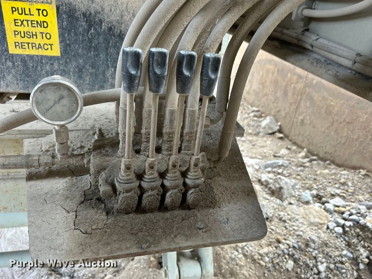 image for item DO6463 2017 Lippmann Milwaukee VGF6224 Rip Rap  screening plant