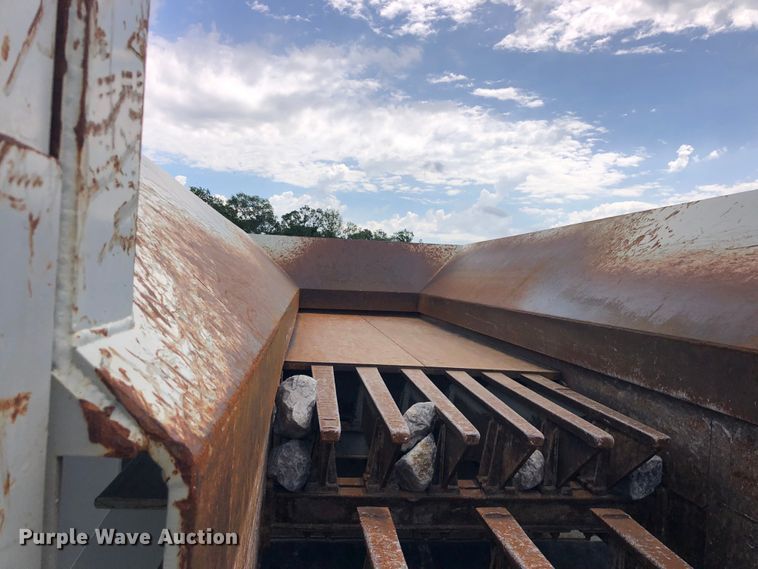 image for item DO6463 2017 Lippmann Milwaukee VGF6224 Rip Rap  screening plant