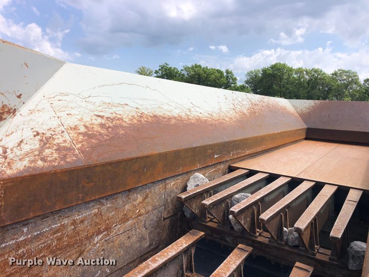 image for item DO6463 2017 Lippmann Milwaukee VGF6224 Rip Rap  screening plant