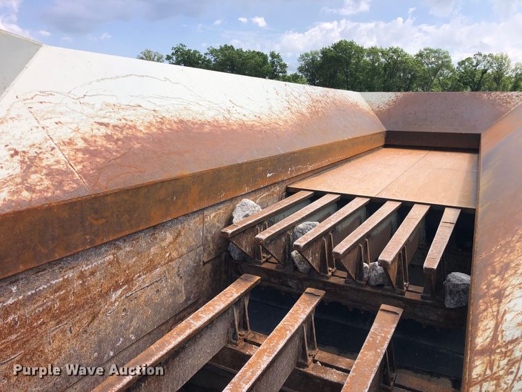 image for item DO6463 2017 Lippmann Milwaukee VGF6224 Rip Rap  screening plant