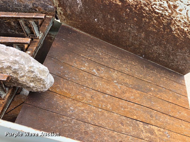 image for item DO6463 2017 Lippmann Milwaukee VGF6224 Rip Rap  screening plant