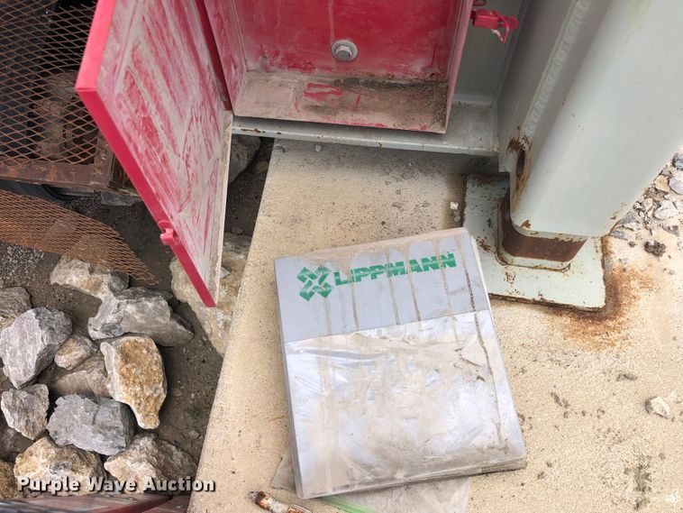 image for item DO6463 2017 Lippmann Milwaukee VGF6224 Rip Rap  screening plant