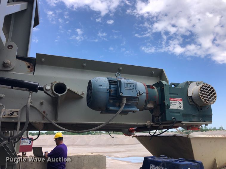 image for item DO6463 2017 Lippmann Milwaukee VGF6224 Rip Rap  screening plant