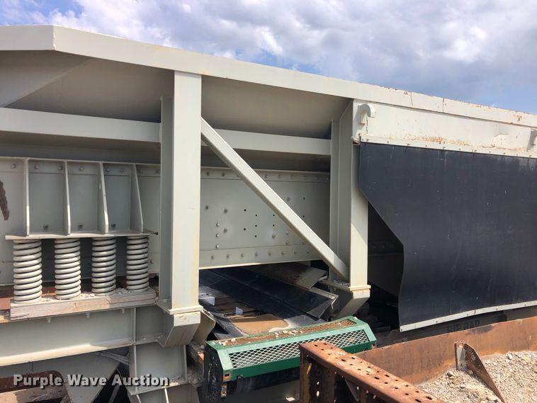 image for item DO6463 2017 Lippmann Milwaukee VGF6224 Rip Rap  screening plant