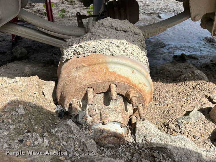 image for item DO6463 2017 Lippmann Milwaukee VGF6224 Rip Rap  screening plant