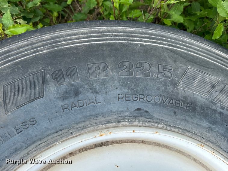 image for item DO6463 2017 Lippmann Milwaukee VGF6224 Rip Rap  screening plant