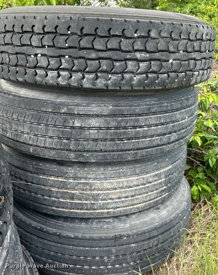 image for item DO6463 2017 Lippmann Milwaukee VGF6224 Rip Rap  screening plant