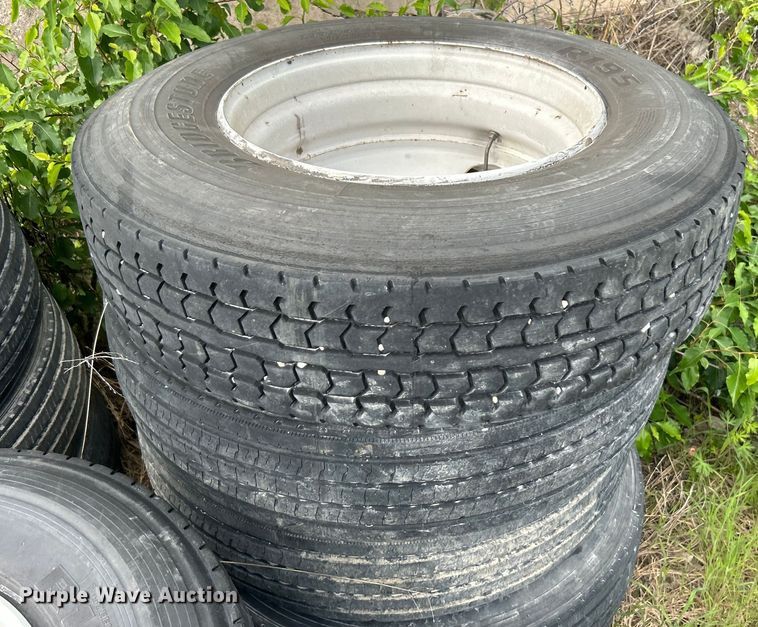 image for item DO6463 2017 Lippmann Milwaukee VGF6224 Rip Rap  screening plant