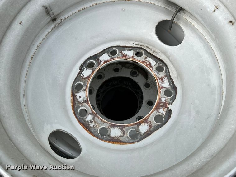 image for item DO6463 2017 Lippmann Milwaukee VGF6224 Rip Rap  screening plant