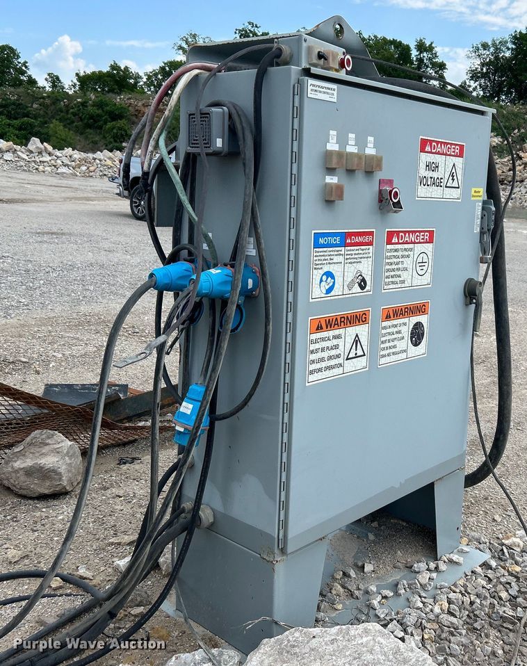 image for item DO6463 2017 Lippmann Milwaukee VGF6224 Rip Rap  screening plant