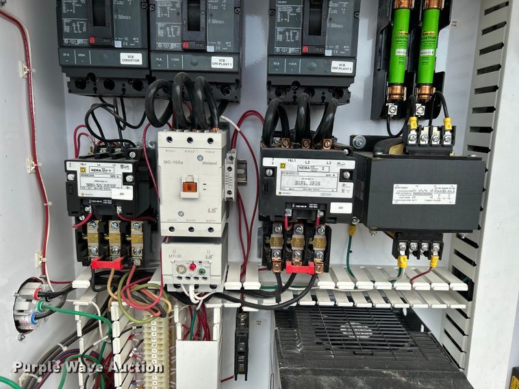 image for item DO6463 2017 Lippmann Milwaukee VGF6224 Rip Rap  screening plant