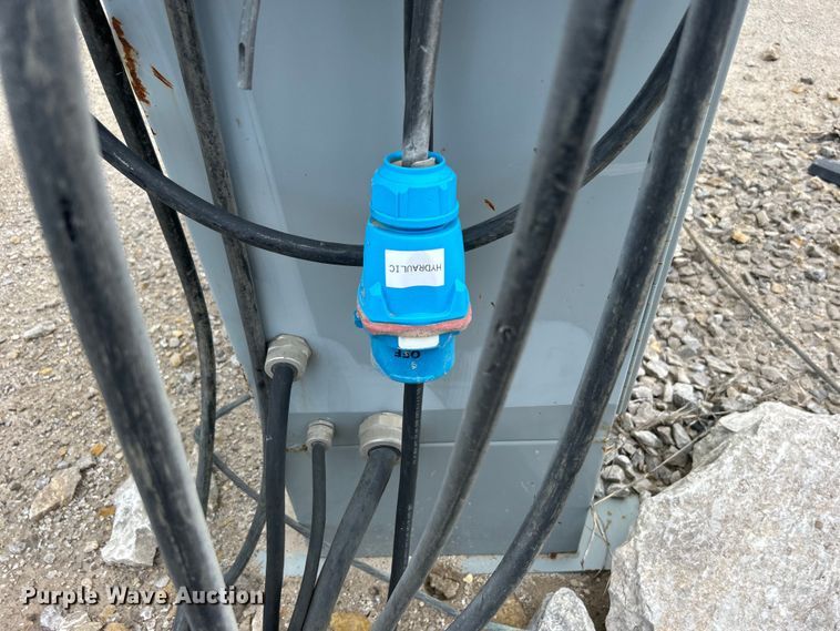 image for item DO6463 2017 Lippmann Milwaukee VGF6224 Rip Rap  screening plant