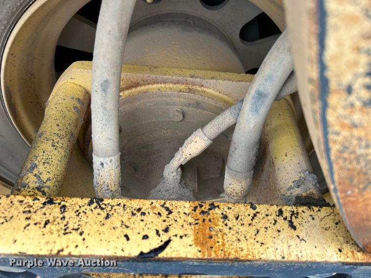 image for item DO6489 Hypac C766C double drum vibratory roller