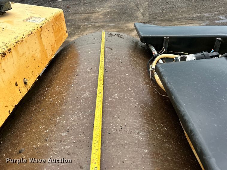 image for item DO6489 Hypac C766C double drum vibratory roller