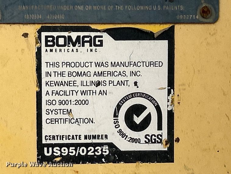 image for item DO6489 Hypac C766C double drum vibratory roller